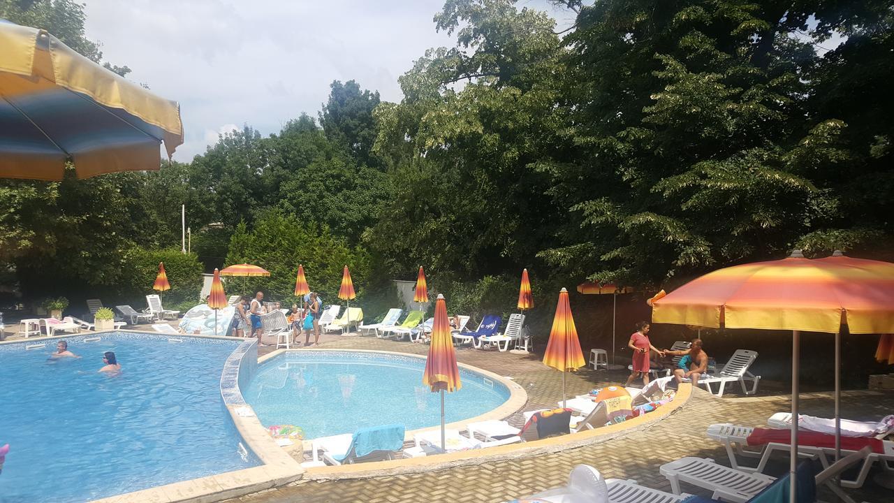 Privates, Schoenes Und Grosses Appartement In Goldstrand Eksteriør bilde